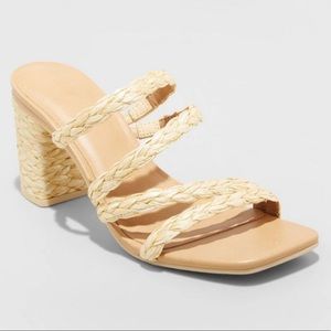 Universal Thread Claire Heels